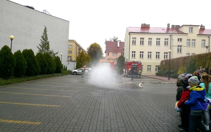 Pokaz na UPH