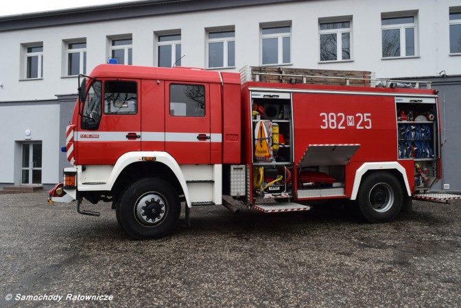 382 M 25