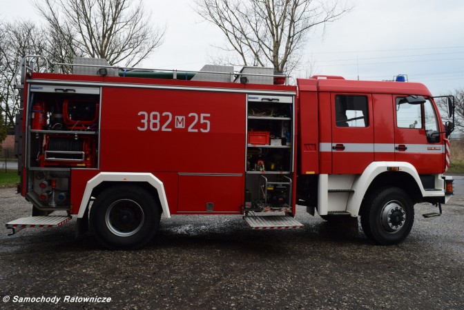 382 M 25