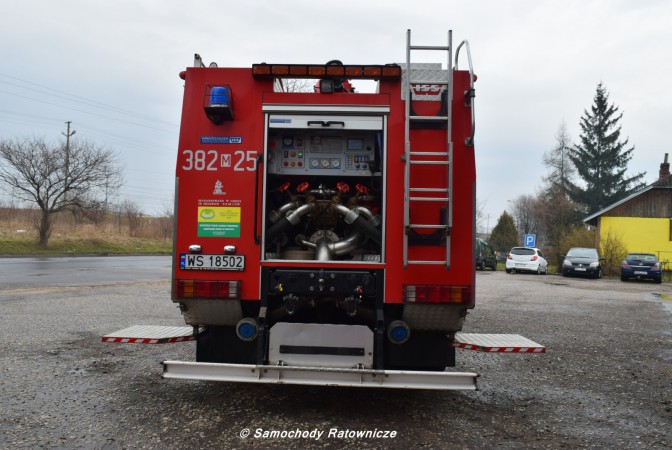 382 M 25