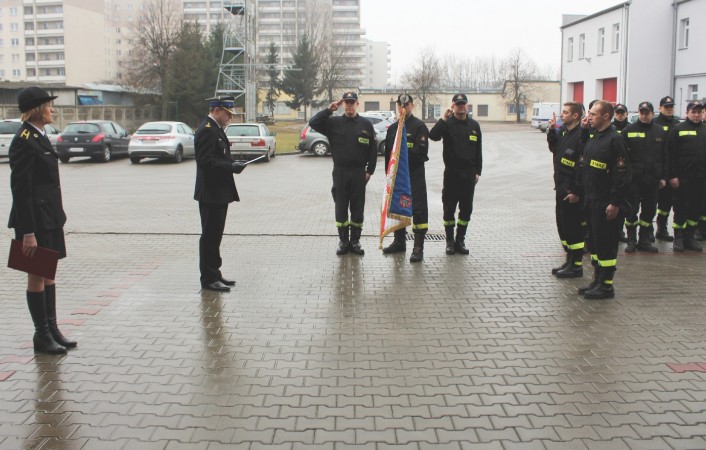 Uroczyste ślubowanie strażaków