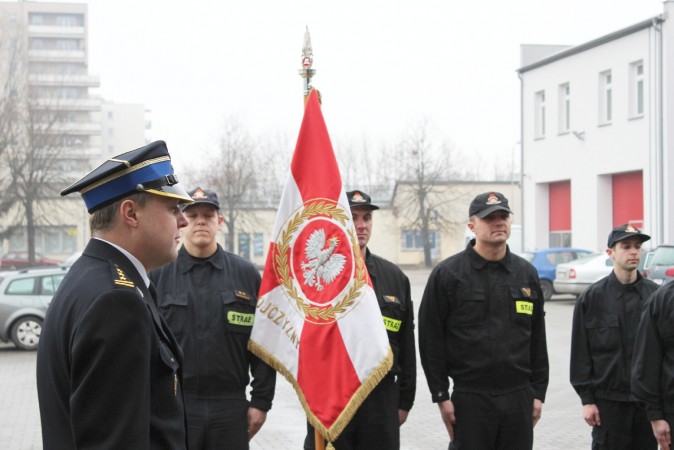 Uroczyste ślubowanie strażaków