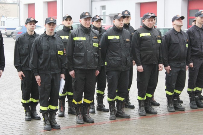 Uroczyste ślubowanie strażaków