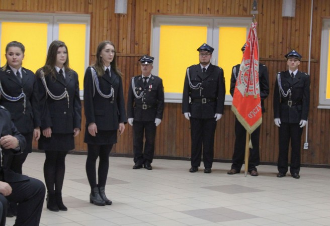 Uroczyste przekazanie samochodu dla OSP Pruszyn