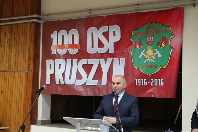 Uroczyste przekazanie samochodu dla OSP Pruszyn