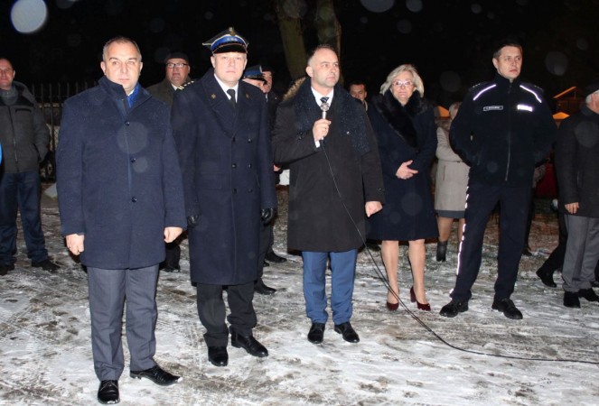 Uroczystość przekazania samochodu dla OSP Korczew