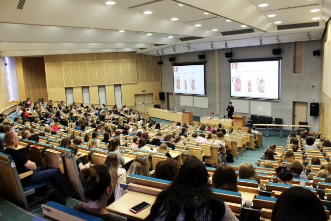 Prelekcja dot. bezpieczeństwa na UPH