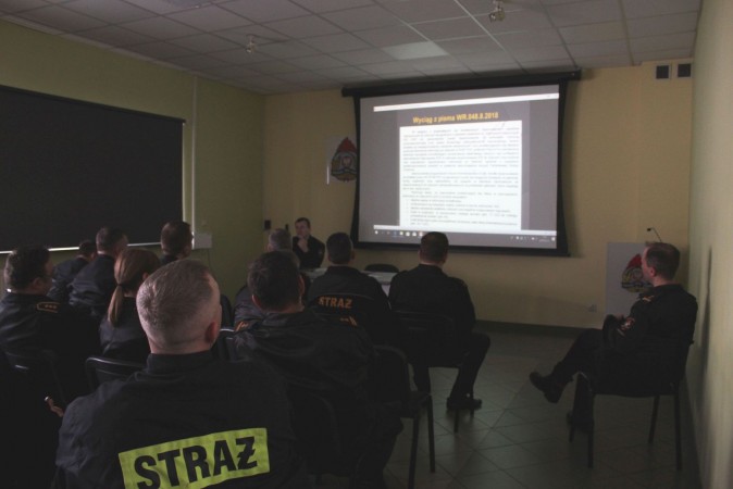 Odprawa szkoleniowa w KM