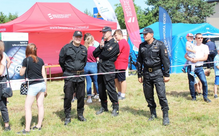 Symulacja wypadku kolejowego na przejaździe w Strzale