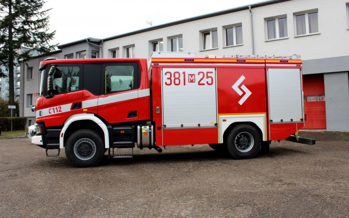381 M 25 Scania