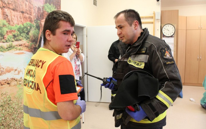 Warsztaty ratownicze w Zakładzie Opiekuńczo-Leczniczym w Siedlcach