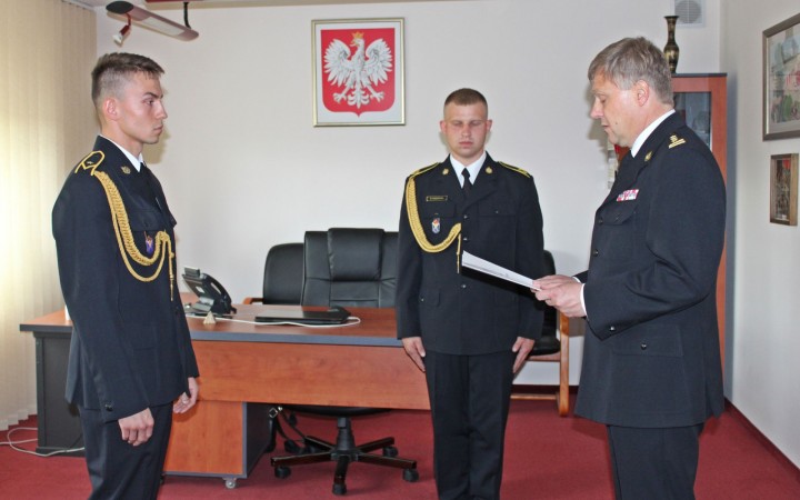 Wręczenie pierwszych stopni aspiranckich