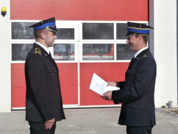 Uroczysta zmiana służby w JRG nr 2