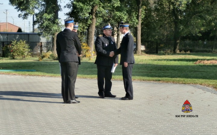 Uroczysta zmiana służby w JRG nr 2